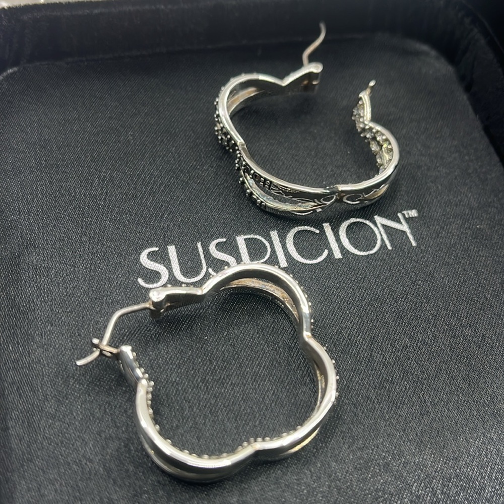 Unique Vintage Sterling Silver Earrings adorned with Marcasite & CZ - Picture 7 of 14